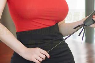 HuaYang花漾 – 水手服的青春气息扑面而来，赵惟依coco的绝美姿态在原图里，快下载吧！