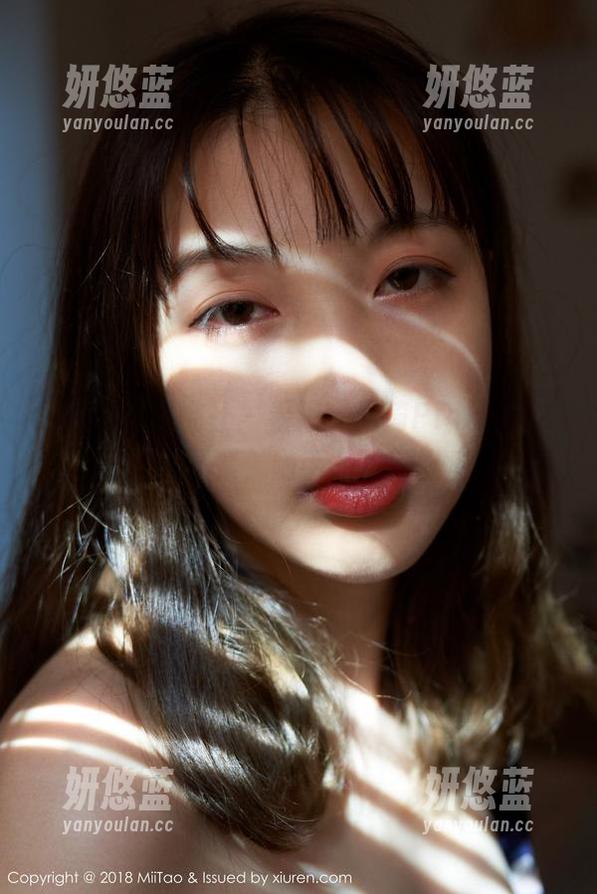 MiiTao蜜桃社 - 看吧，佩琦Pinky女友的私拍图集，随手一翻就上瘾！