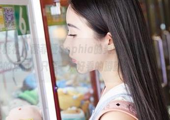 MiiTao蜜桃社 – 索菲娅Sophia的美脚精选合集，有时候不需要太多的华丽，只要一双好看的脚就能打动……哈哈。