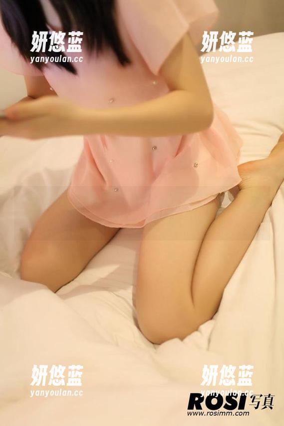 ROSI写真 ROSI夏天原图:别误会我在学游泳,我是在找救生圈!