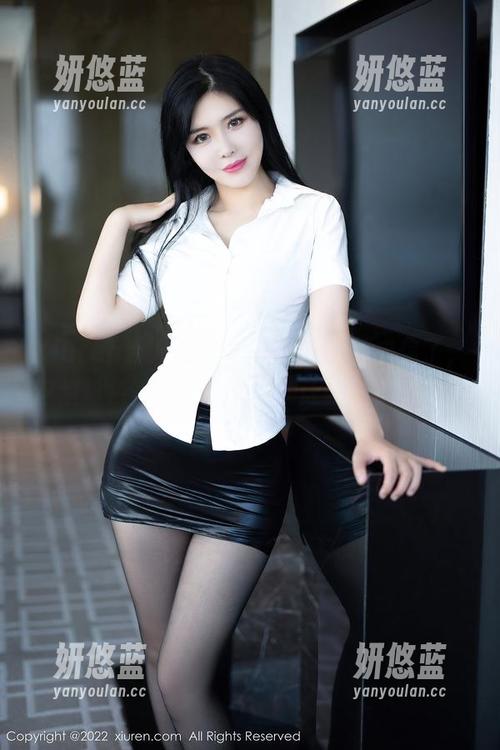 Xiuren秀人网-Baileys香儿 Xiuren秀人网 - Baileys香儿求你了,这组粉色美图包能不能别让我睡不着觉?