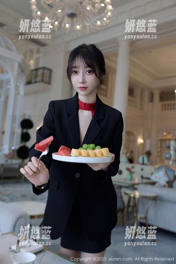 Xiuren秀人网 - 皇家瞬间：尤妮丝Egg女王在最新图库里复苏！