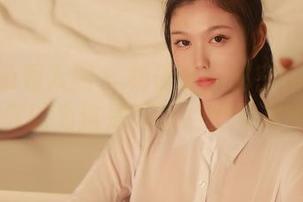 Xiuren秀人网 – 杨倩倩的秘密免费写真：你以为这是简单的姿势其实…