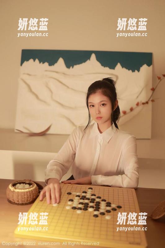 Xiuren秀人网 - 杨倩倩的秘密免费写真：你以为这是简单的姿势其实...