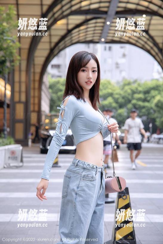 Xiuren秀人网 - 麻吉小兔子的海边写真：又是让漏洞遍地的定制作品
