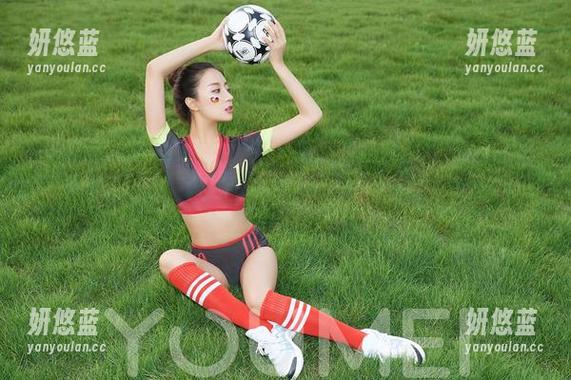 YouMi尤蜜荟-月音瞳 YouMi尤蜜荟 - 巫山美梦,以月音瞳的名义,扔掉圣光,尽情享受美图!