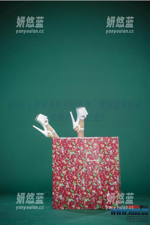 aiss-索菲 aiss - 不只是车子的医生,索菲的写真教你如何用图像疗愈!