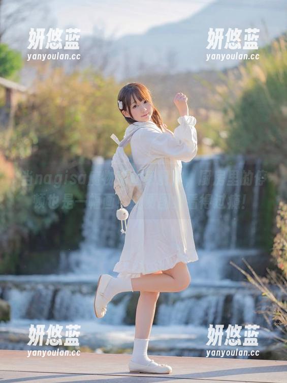当nagisa魔物喵化身厨娘，厨房里的停顿也是一幅画！免费图集看得过瘾！