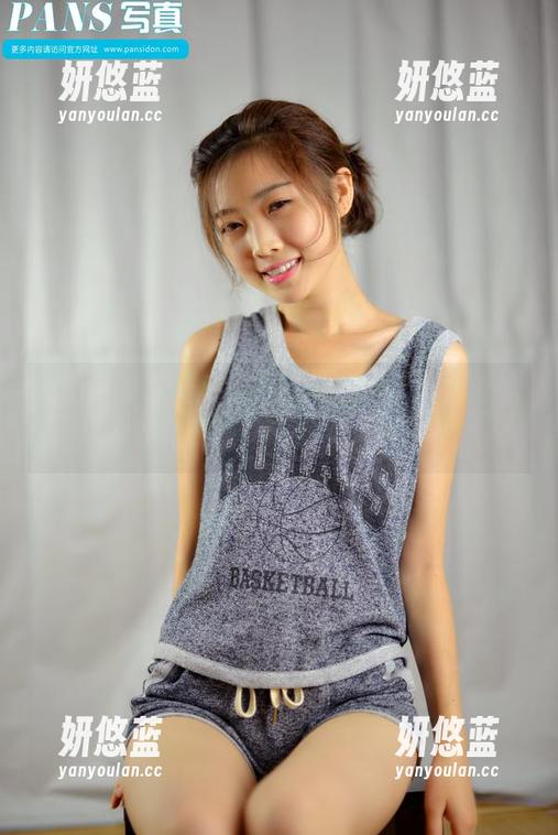 pans-思妍 pans - 灰丝正好衬托思妍的气质,真想多收藏几张这种写真,嘿嘿。