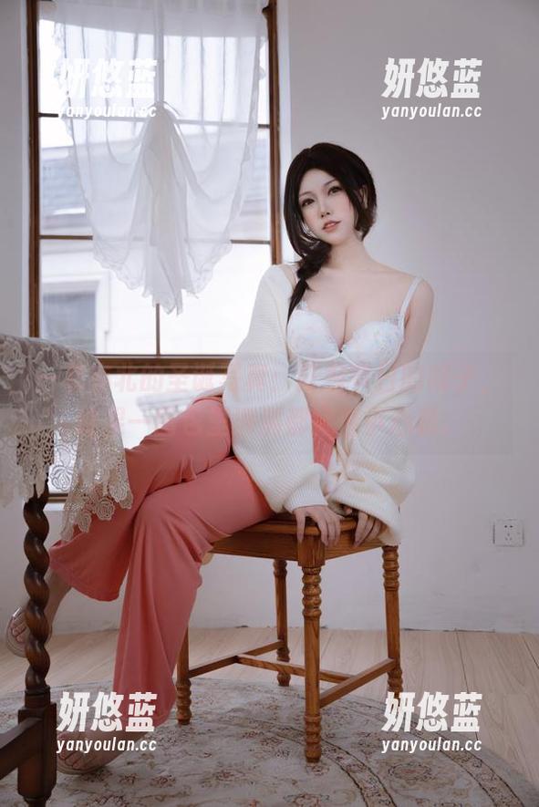 一北亦北的圣诞写真：打着节日的幌子，结果一图包里满满都藏着小心机。