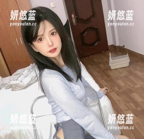 露背裙下的倦倦喵，图库里藏着的坏点子