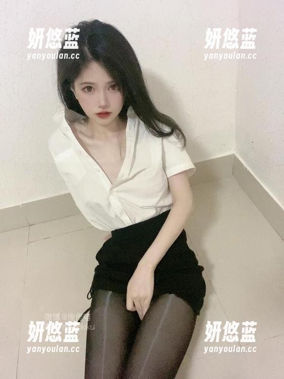 倦倦喵 谁说倦倦喵的瑜伽COS不够独特,这资源一看立马动心…