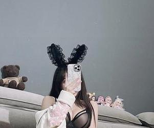 微密圈 – 光影下的兔宝妮to，私房裸足合集好像有些让人心痒。