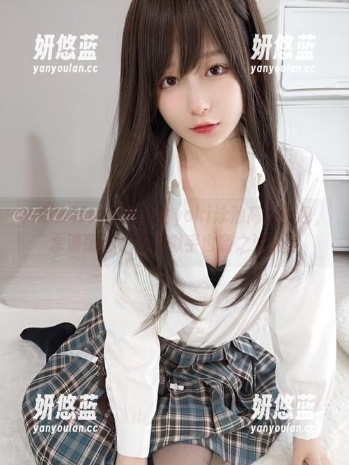发条少女yoki 诚心推荐!发条少女yoki泳池高清图包,水波荡漾,情感似乎也随之涌动。