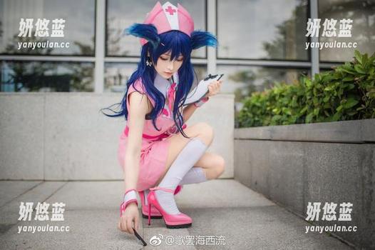 只是简言 只是简言和她的连衣裙:在写真合集里翻找灵感