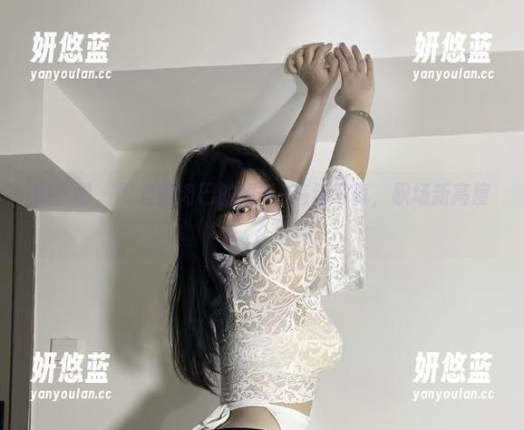 微密圈 - 可爱的肉巴的秘书–高清写真，职场新高度？
