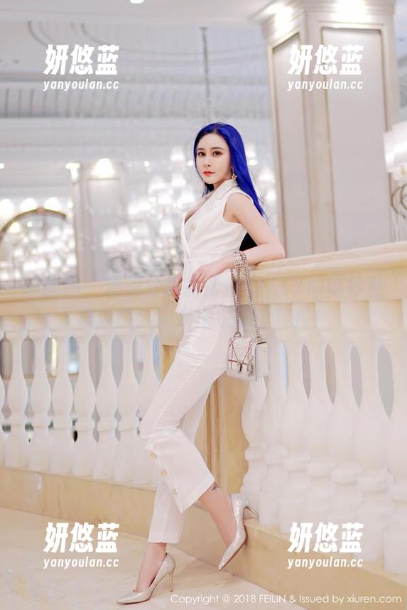 嗲囡囡-施忆佳KITTY 嗲囡囡 - 偷偷分享施忆佳KITTY的婚纱私房原图:原来她也是个鞋控!