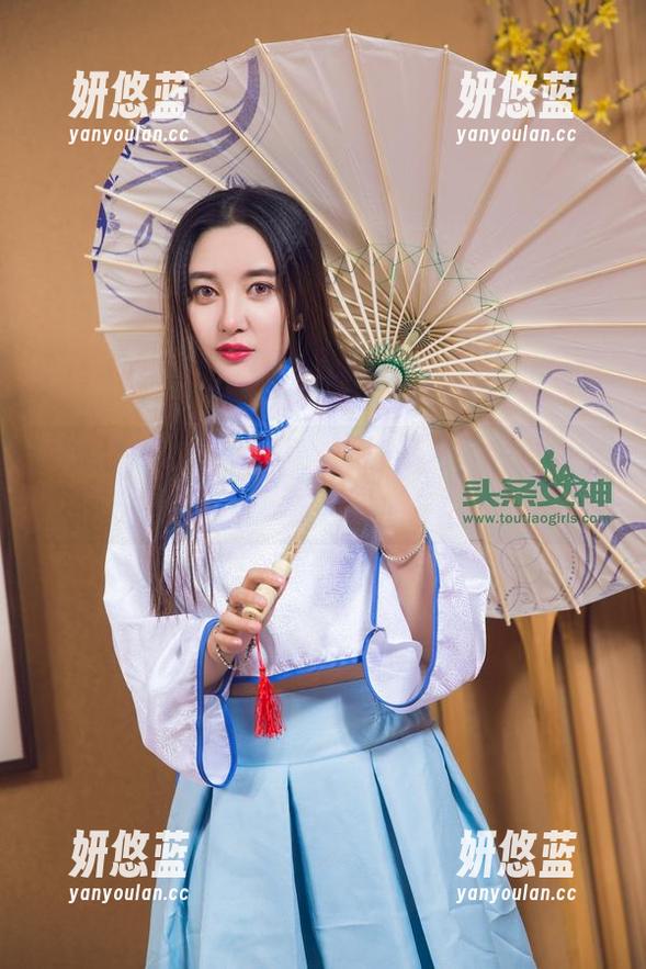 头条女神 - 张译丹的《秘书》—一组你无法不看的写真