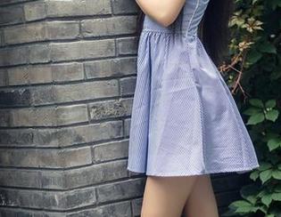 头条女神 – 钟晴轻熟风全套，原图的每一处细节都让我开了个好头，嘿嘿