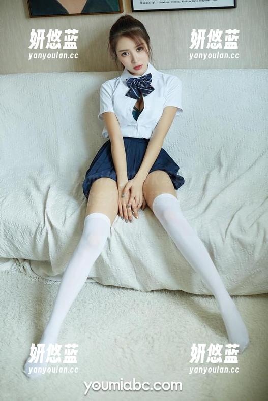 尤蜜荟-Yomi悠蜜 尤蜜荟 - Yomi悠蜜的JK写真:高清的青春回忆录,你会不会想起晚自习那个她呢?