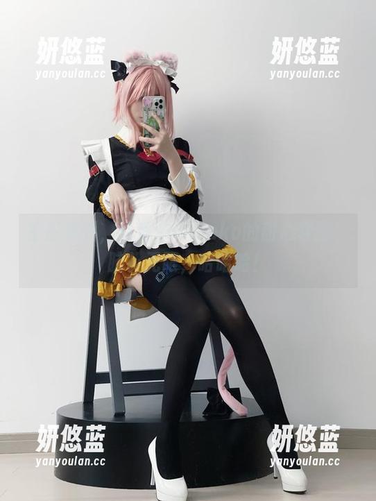 歪歪斜斜，幼爱youmeko的甜心套图，脑补无限，哈哈哈！