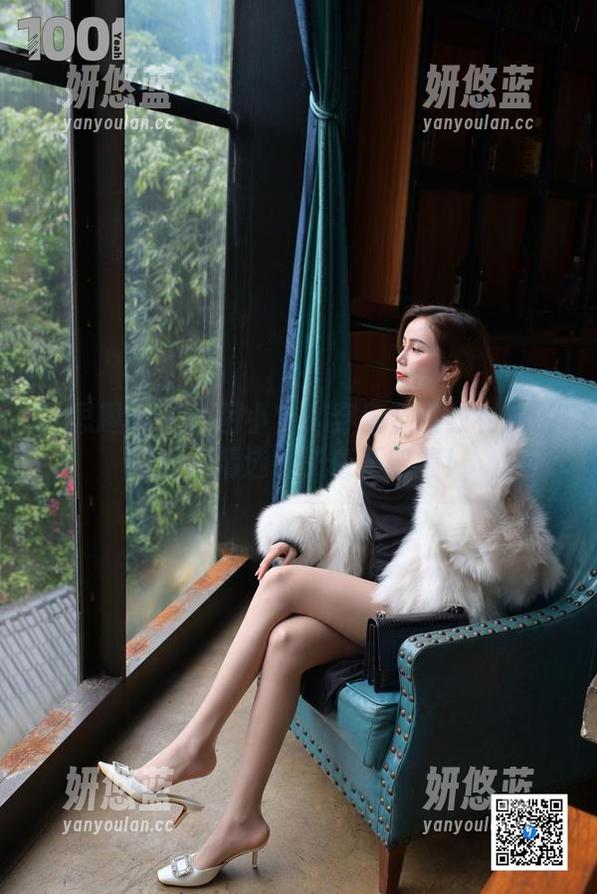 异思趣向-小宝 异思趣向 - 原图小宝:穿着竖条纹衬衫的骚气,精选段子毫不留情!