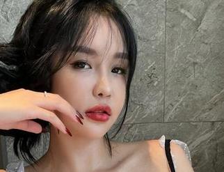 微密圈 – 张鑫baby的酸奶真好喝，快来下载这份“奶”样精彩作品集！
