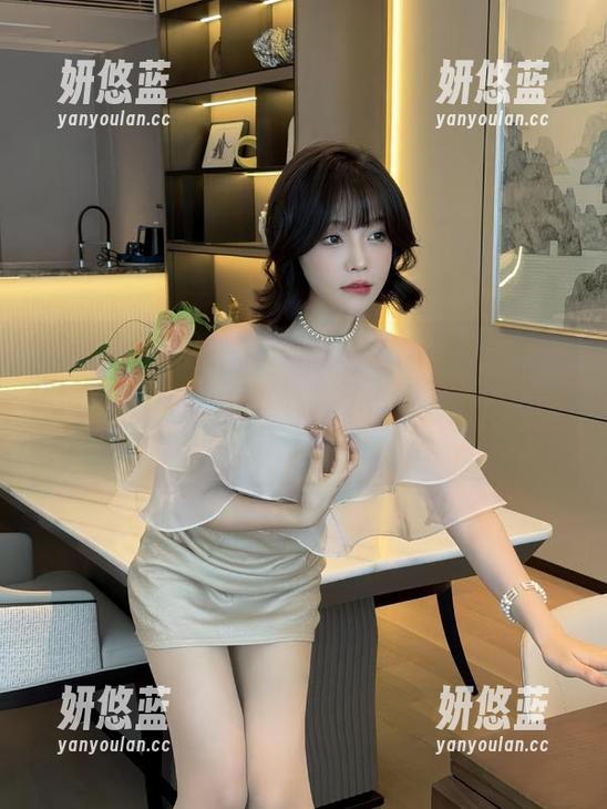 徐莉芝 微密圈 - 在线,徐莉芝亮出与姐姐的小提琴合影:再也不担心“打小报”了,哈哈!
