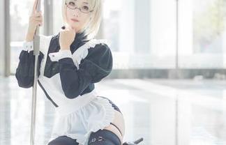 白色和她的温度——晓美妈的套图，一场柔和的约会