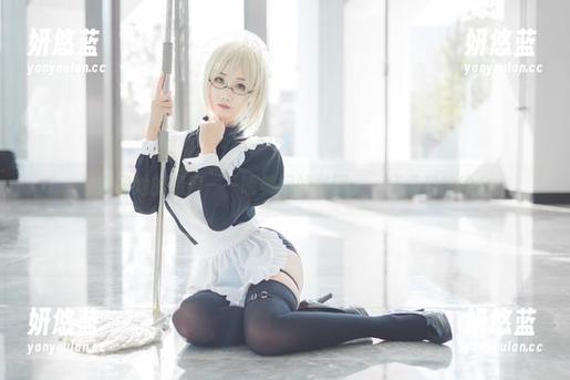 晓美妈 白色和她的温度——晓美妈的套图,一场柔和的约会