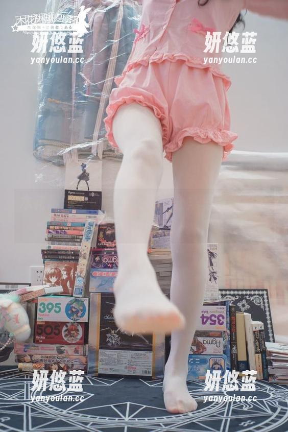 木花琳琳是勇者少女风，合集里好像有个悄悄话！