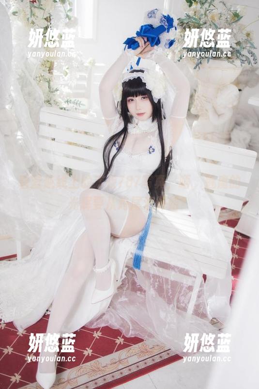 碧蓝航线上的末夜787写真，唔，魅魔的光辉要从鸡尾酒开始？