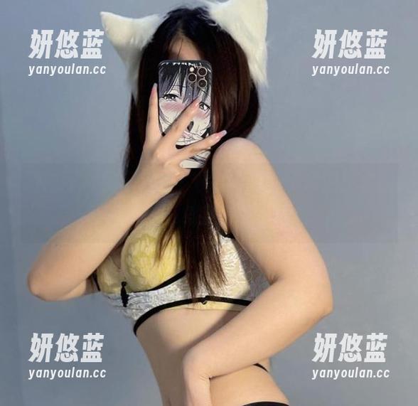 桃沢樱呀 微密圈 - 民国风情?桃沢樱呀不玩虚的,套图直接来,下载我先占个位置。
