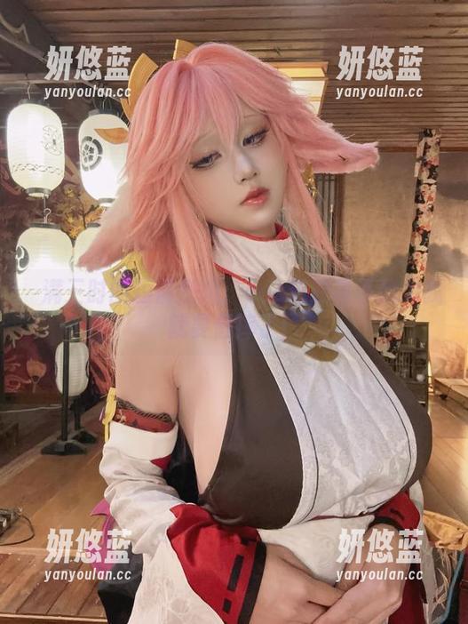 桜满三时 桜满三时的短裤密境:cos资源再不给力我就要假摔了!