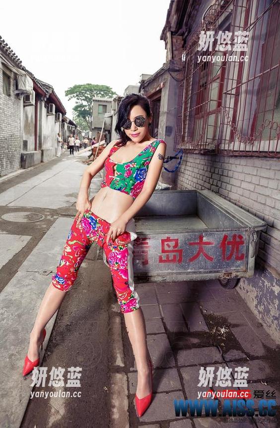爱丝 - 小茹在线：少女合集，谁说少女就得乖巧