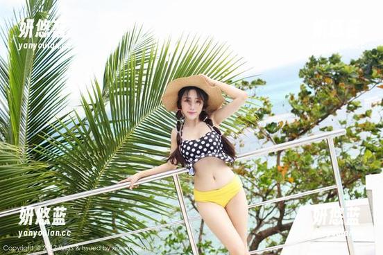 爱蜜社 - 顶着太阳的乐乐Mango美图——她的夏天，可是很惹火哦！