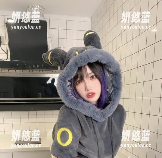 女仆装和鲨鱼一起舞动，狐洛洛子写真集等你瞧！