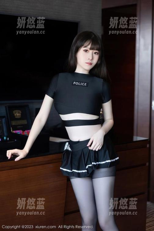 秀人网 - 张庭蓉兔女郎的私拍图包，悄悄带我进入了一个迷人的小世界，太难以抗拒啦！
