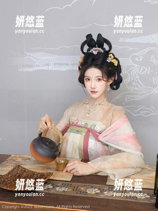 秀人网 - 资源来了，甜七七带着她的姐姐，令我心中小鹿乱撞！