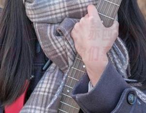 稚乖画册 – 直接插播：赤西夜夜的极致高清初音少女，分享给你们看，别说我没提醒你们。