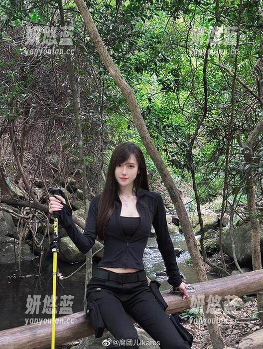 腐团儿Ikaros亲手打造的九尾狐阿狸，免费作品，趣味满满，不来体验吗？