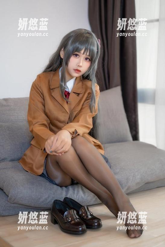 原图报到：萌芽儿o0的透视女仆妆妙不可言