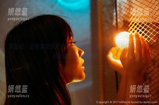 蜜桃社 - 这组最新照片太“真希”了，温柔得让我想给她发个“小纸条”说“保重哦！”