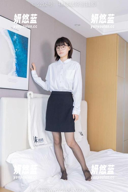 袜啵啵-小甜豆 袜啵啵 - 在图库里翻滚的小甜豆,厚黑色袜子完美分享