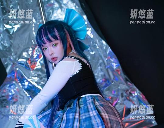 油亮的阿寨寨ninja，cos图册里果然不缺“卷”。