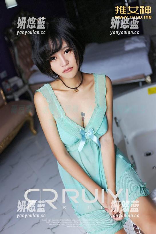 青豆客 - 水手服写真，AZHUA用她的方式折磨我们的眼球