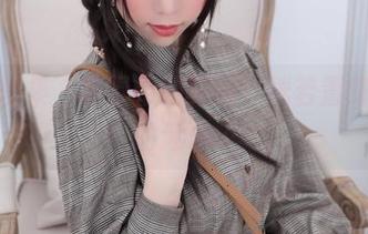 点开图集，鹿野希的夏日，恍若置身海滨的迷思…